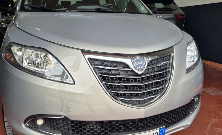 LANCIA YPSILON 1.2 69 CV 5 PORTE GOLD